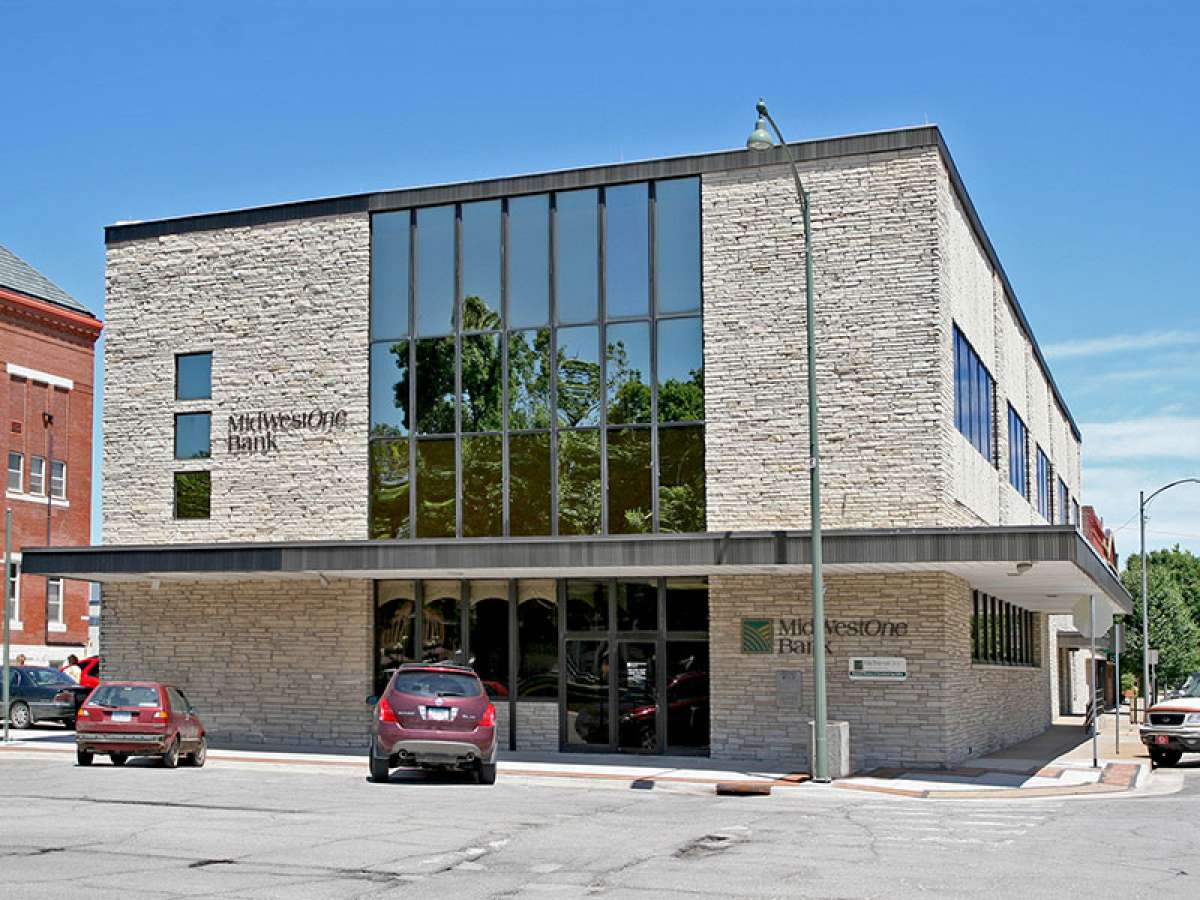 MidWestOne Bank, Oskaloosa, IA